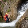 canyoning nature  au pied d'une cascade dans l'Ain et le Bugey